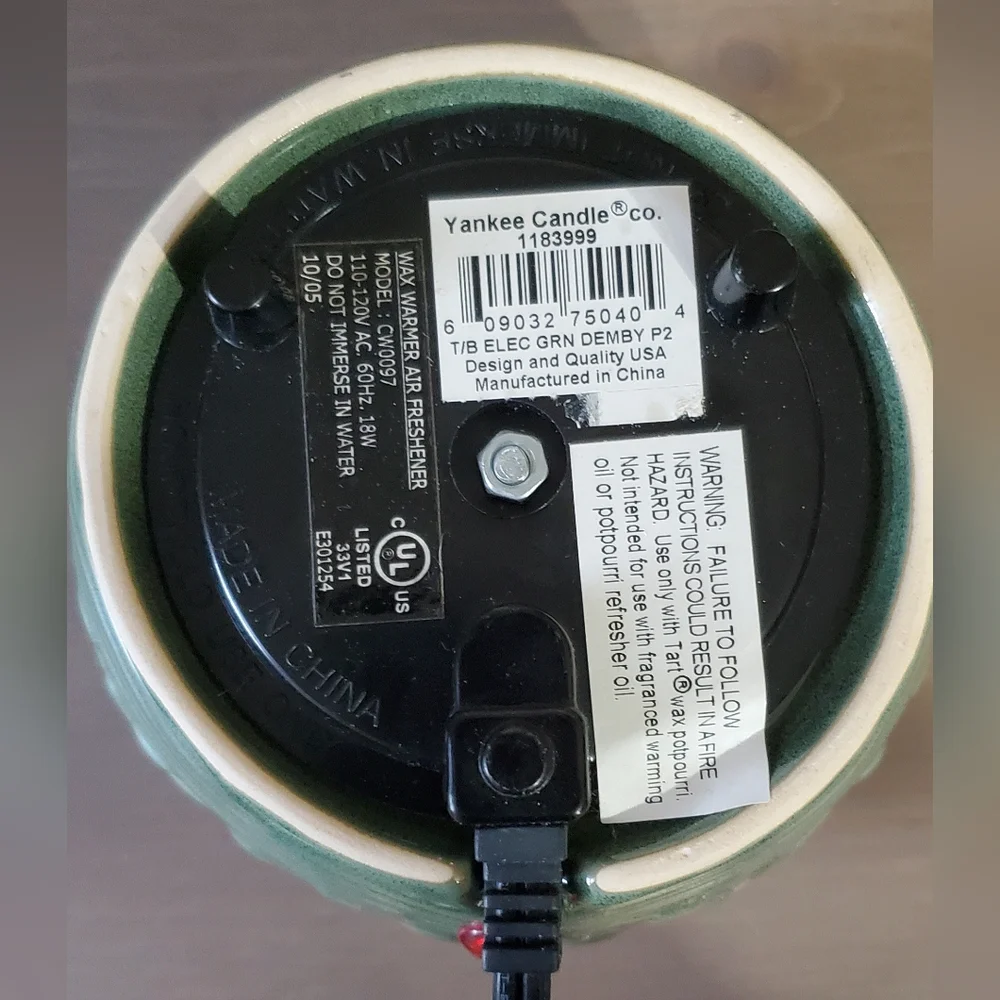 Yankee Candle Green Ceramic Tart Warmer - Picture 5 of 6